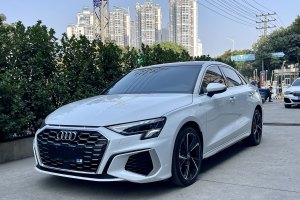 奧迪A3 奧迪 A3L Limousine 35 TFSI 時(shí)尚運(yùn)動(dòng)型