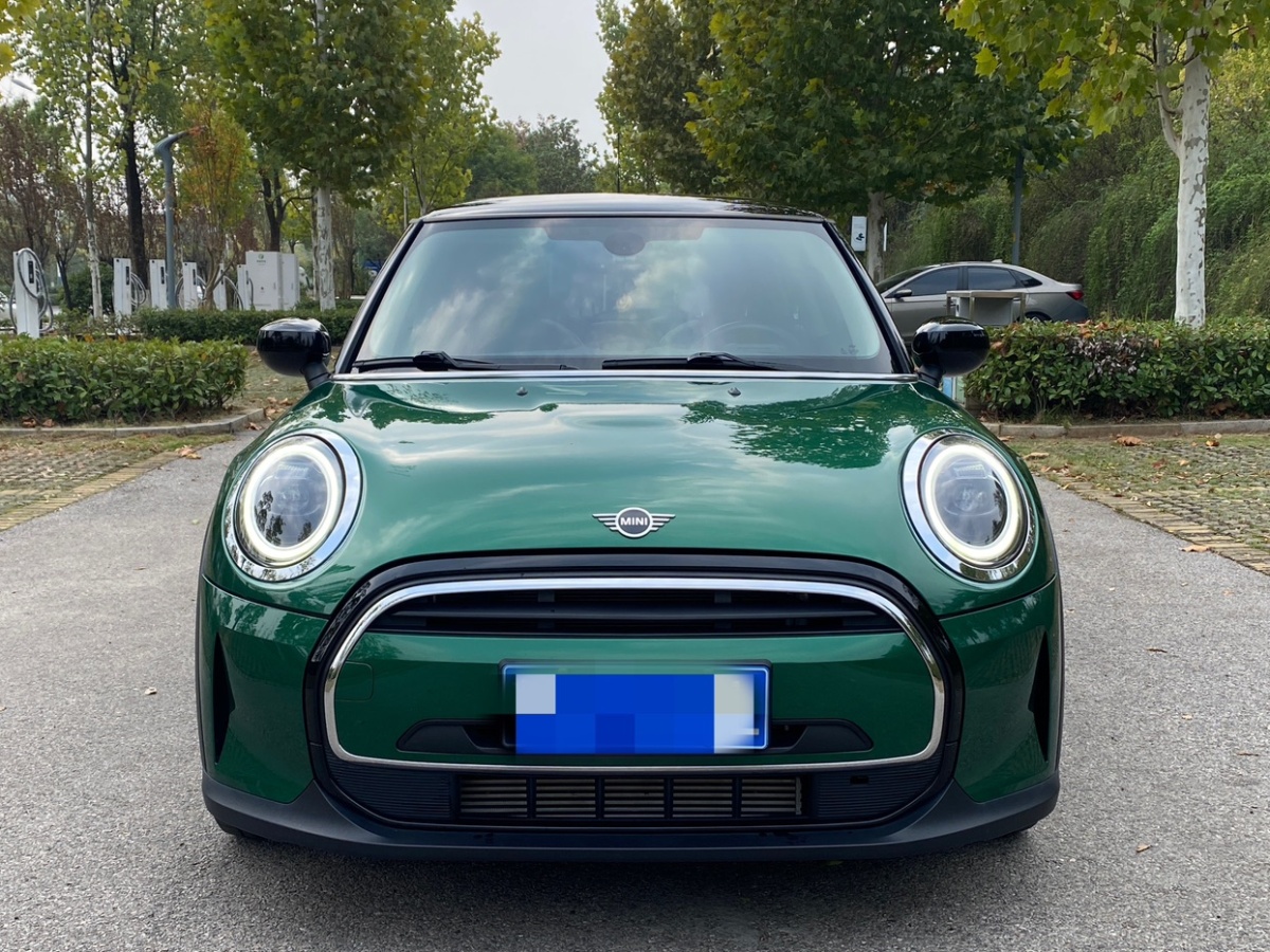 MINI MINI  2021款 1.5T COOPER 藝術(shù)家圖片