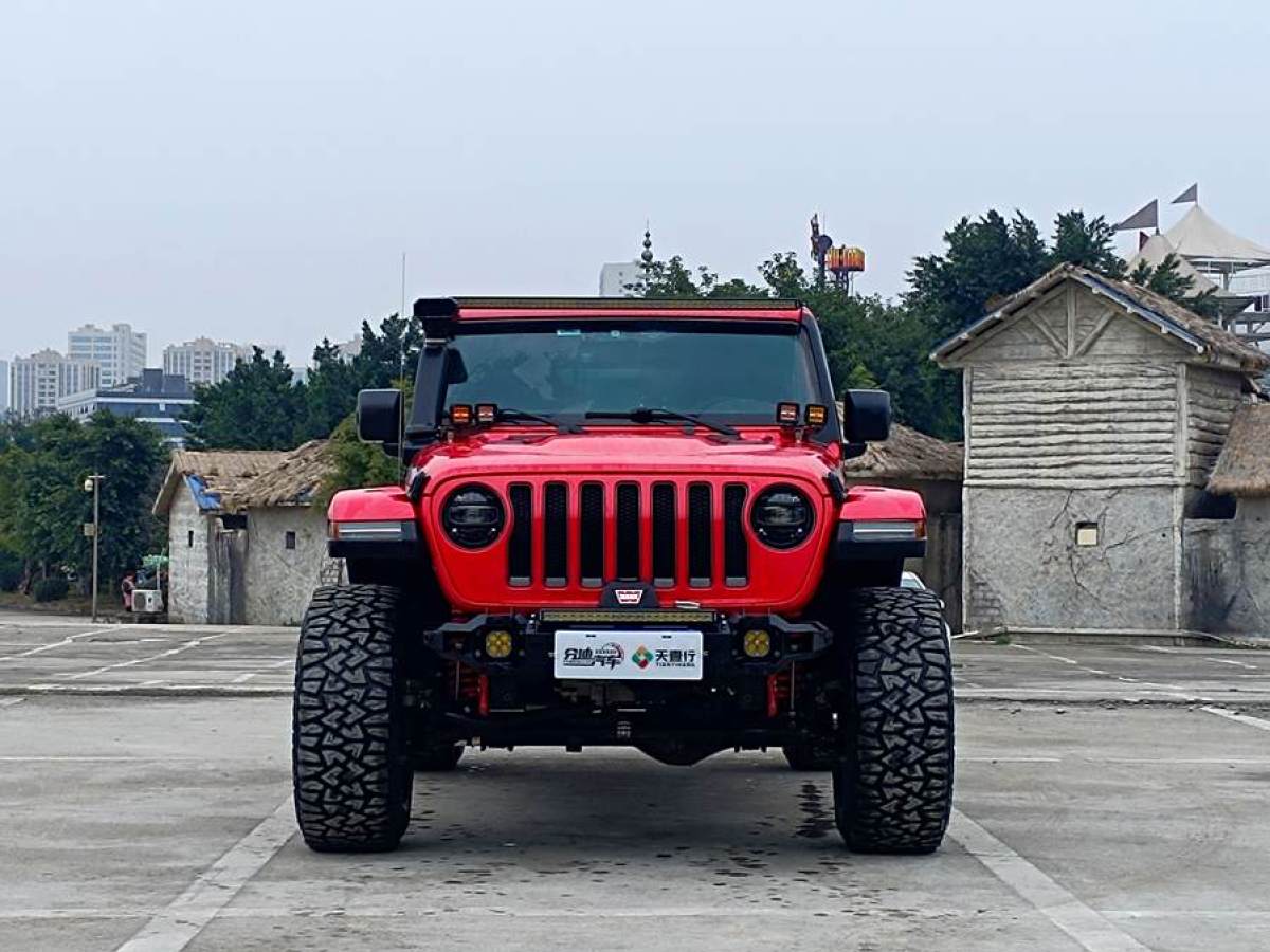 Jeep 牧馬人  2024款 2.0T 羅賓漢四門版圖片