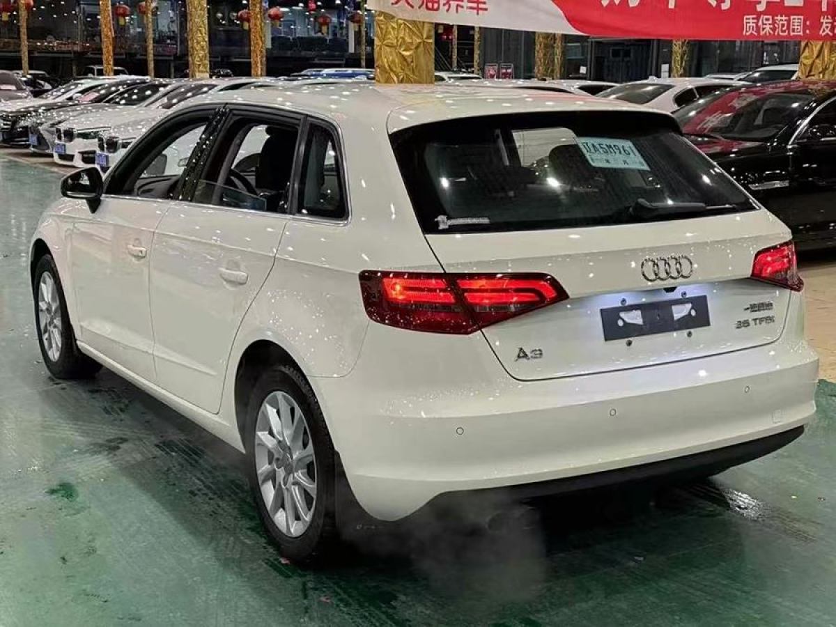 奧迪 奧迪A3  2014款 Sportback 35 TFSI 自動進(jìn)取型圖片