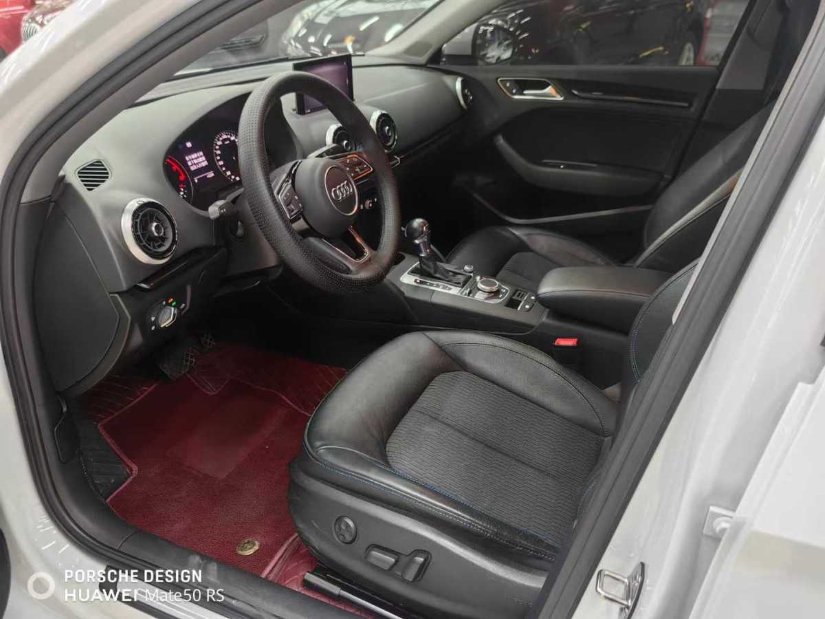 奧迪 奧迪A3  2018款 30周年年型 Limousine 35 TFSI 時(shí)尚型圖片
