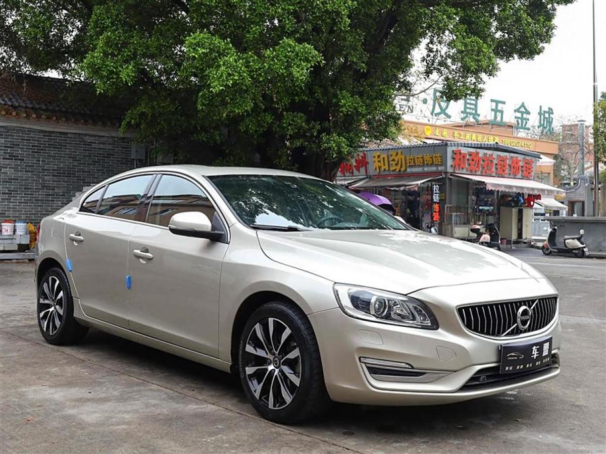 沃爾沃 S60  2014款 改款 T5 個性運動版圖片