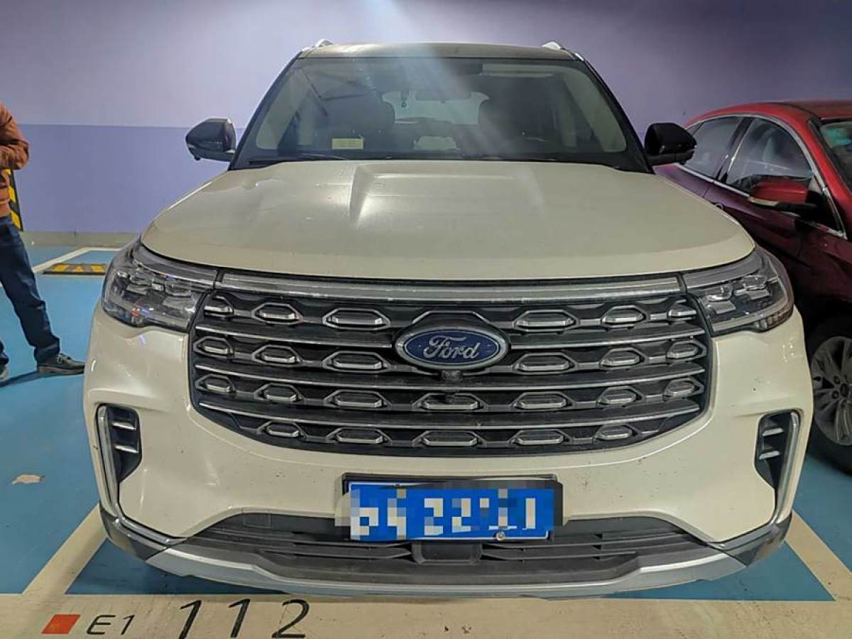 福特 探險(xiǎn)者  2023款 EcoBoost 285 后驅(qū)風(fēng)尚版 6座圖片