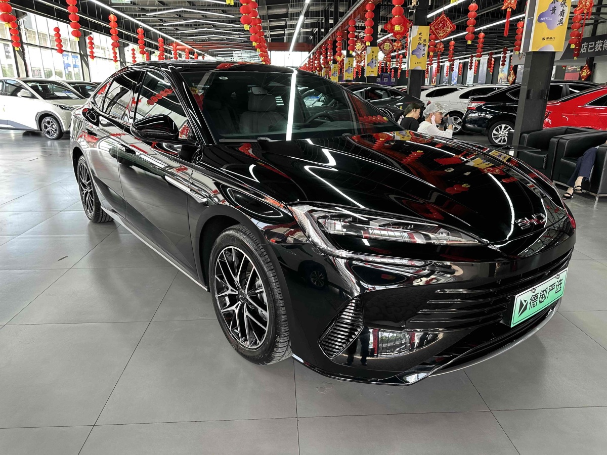比亞迪 海豹07 DM-i  2025款 DM-i 1.5L 125km 尊貴型圖片