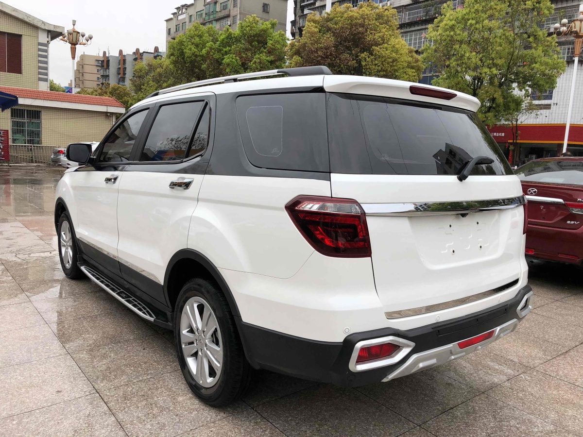 長安歐尚 CX70  2016款 1.6L 手動豪華型圖片