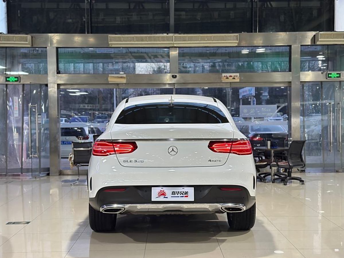 奔馳 奔馳GLE轎跑  2017款 GLE 320 4MATIC 轎跑SUV圖片