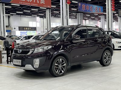 2016年10月 北汽昌河 Q35 1.5L 手动炫智版图片