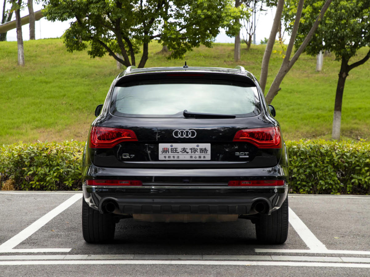 奧迪 奧迪Q7  2011款 3.0 TFSI 技術(shù)型(200kW)圖片