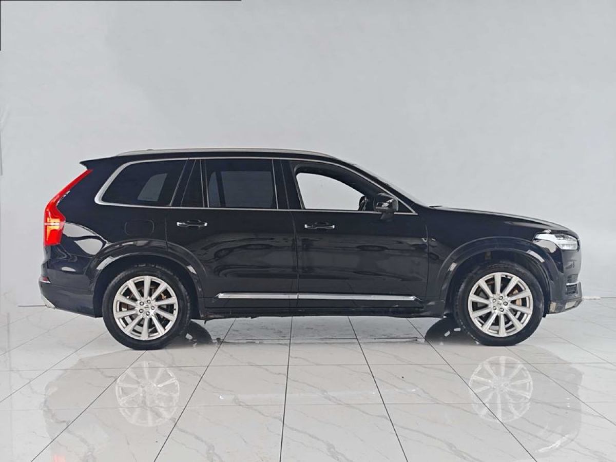 沃爾沃 XC90  2019款  T6 智逸版 7座 國(guó)VI圖片