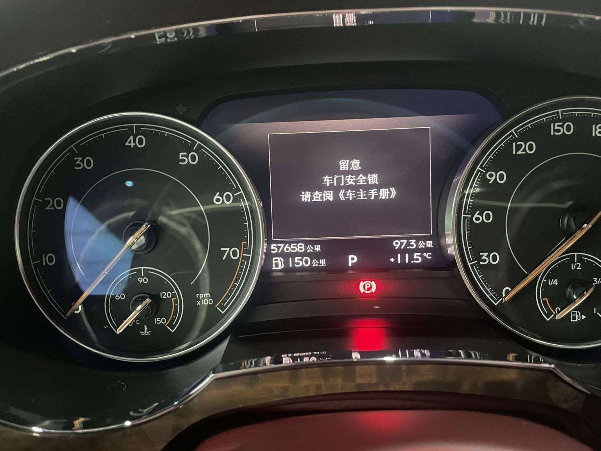 賓利 添越  2018款 4.0T V8圖片