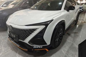 UNI-T 長安 1.5T 運(yùn)動版 尊貴型