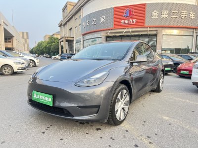 特斯拉 Model Y 后輪驅(qū)動版圖片