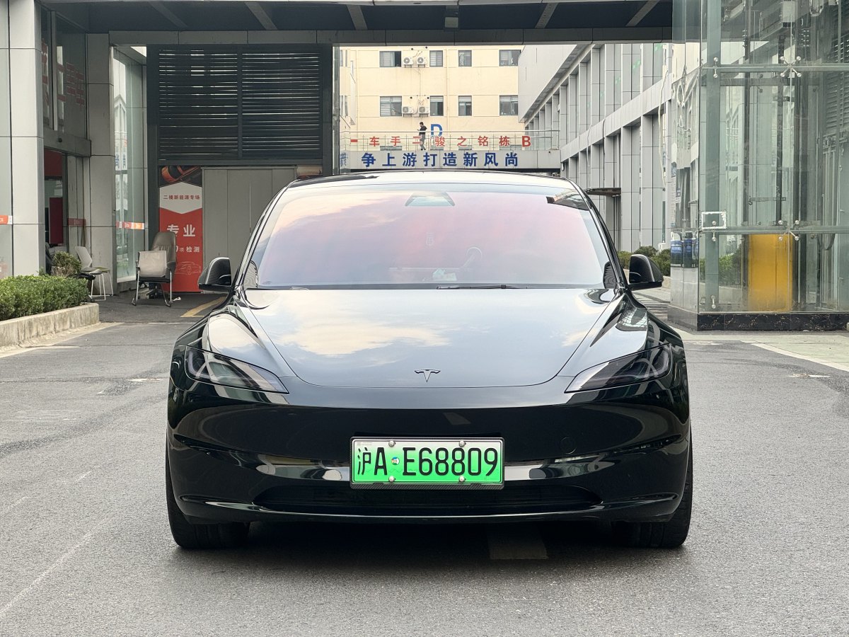 特斯拉 Model 3  2023款 煥新版 后輪驅(qū)動圖片