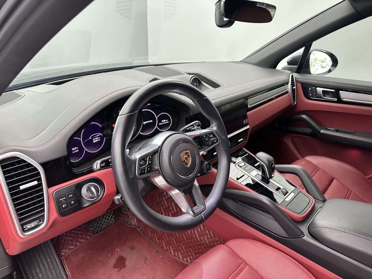 保時(shí)捷 Cayenne  2023款 Cayenne 3.0T 鉑金版圖片
