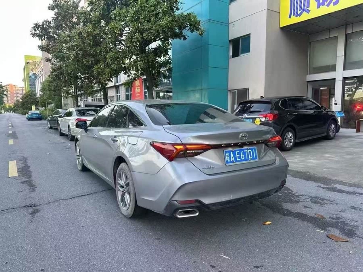 豐田 亞洲龍  2022款 2.0L 豪華版圖片