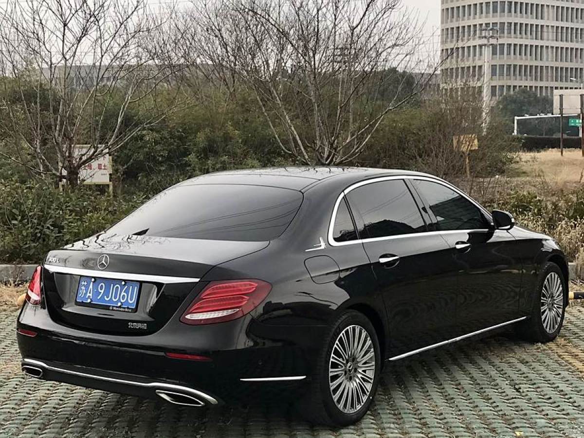 奔馳 奔馳E級  2020款 E 300 L 豪華型圖片