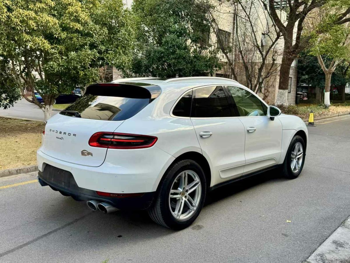 保時(shí)捷 Macan  2014款 Macan 2.0T圖片