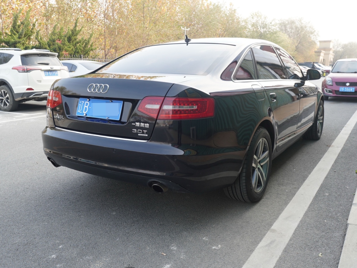 奧迪 奧迪A6L  2011款 A6L 3.0TFSI Quattro豪華型圖片