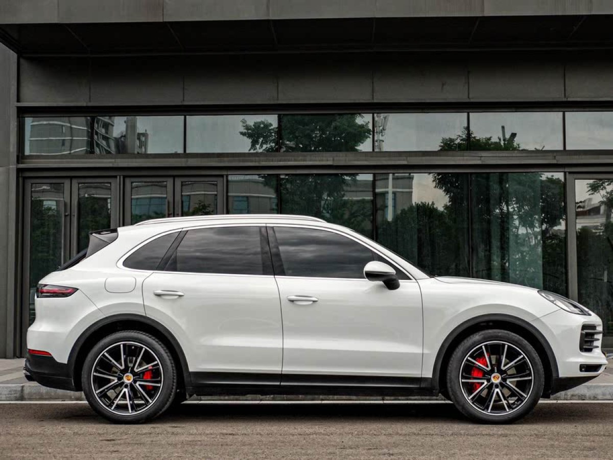保時(shí)捷 Cayenne  2019款 Cayenne 3.0T圖片