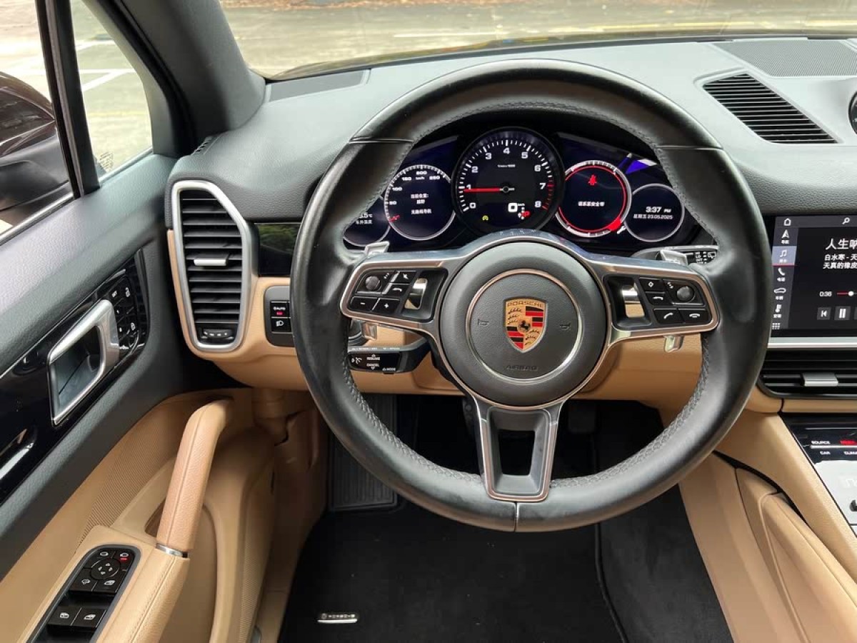 保時(shí)捷 Cayenne  2019款 Cayenne 3.0T圖片