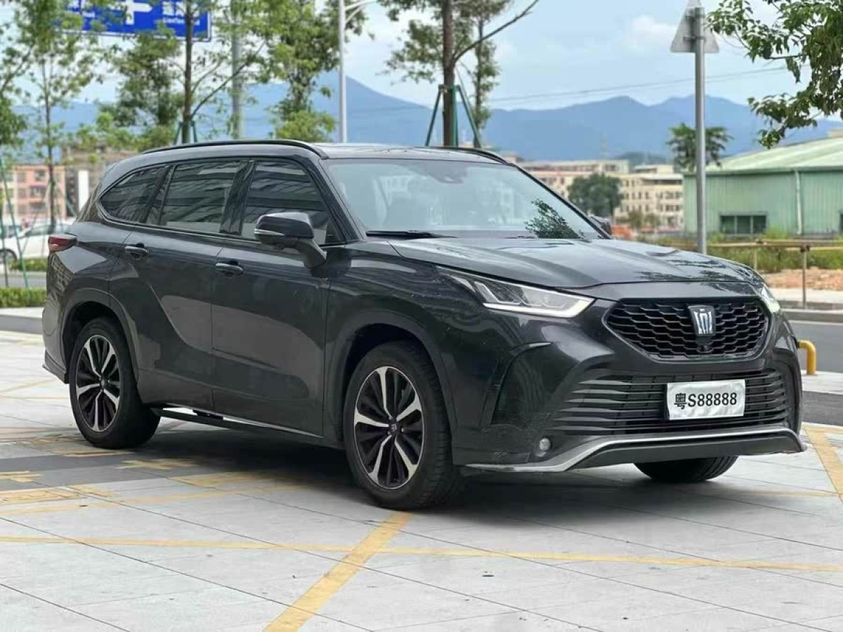 豐田 皇冠陸放  2023款 2.5L HEV四驅(qū)豪華版圖片