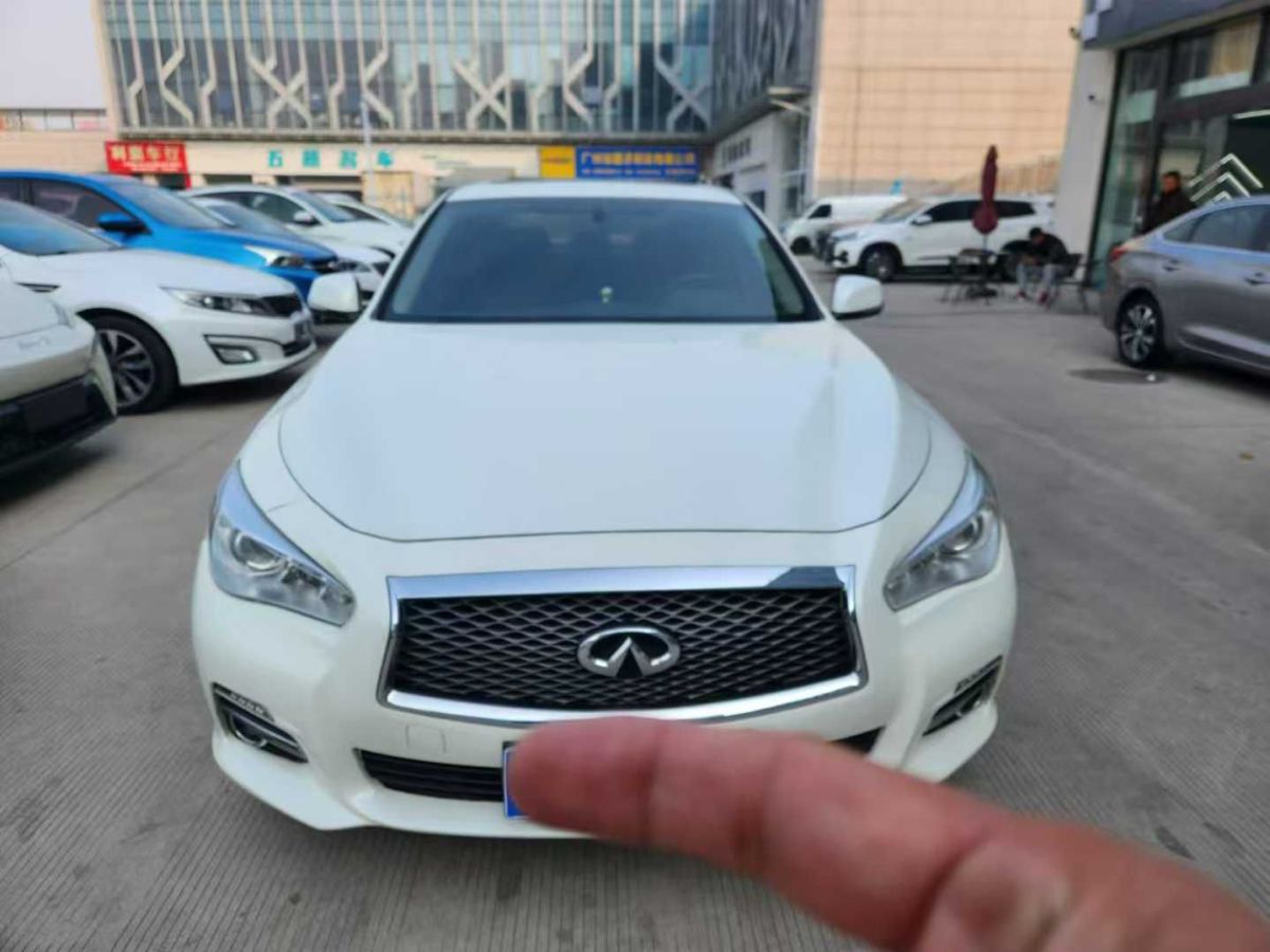 英菲尼迪 Q50L  2016款 Q50L 2.0T 悅享版圖片