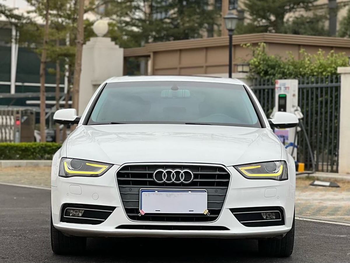 奧迪 奧迪A4L  2015款 35 TFSI 自動(dòng)舒適型圖片