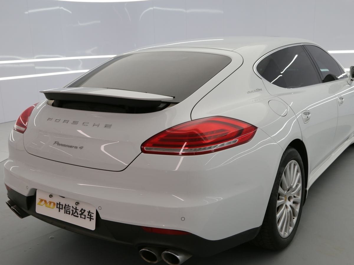 保时捷 Panamera  2016款 Panamera 4 Executive Edition 3.0T图片