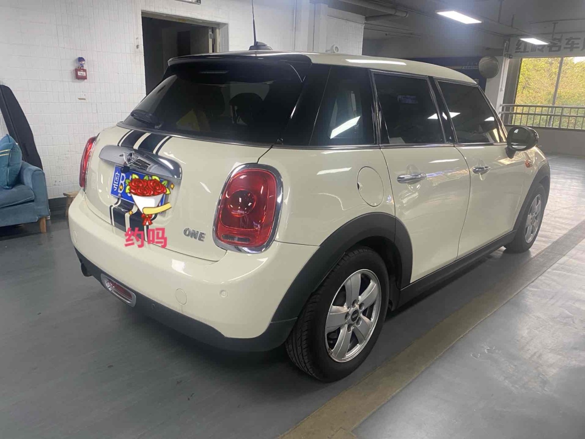 MINI MINI  2015款 1.2T ONE 五門版圖片