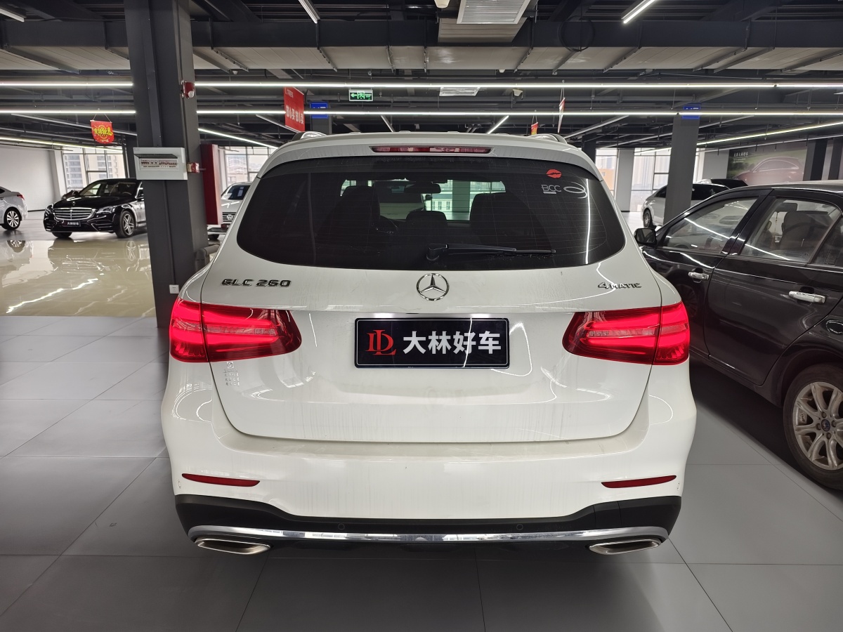 奔馳 奔馳GLC  2018款 改款 GLC 260 4MATIC 動感型圖片