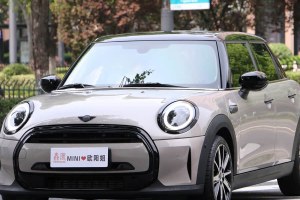 MINI MINI 1.5T COOPER 藝術(shù)家 五門版
