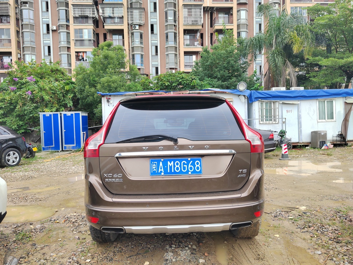 沃爾沃 XC60  2017款 T5 AWD 智遠(yuǎn)升級版圖片