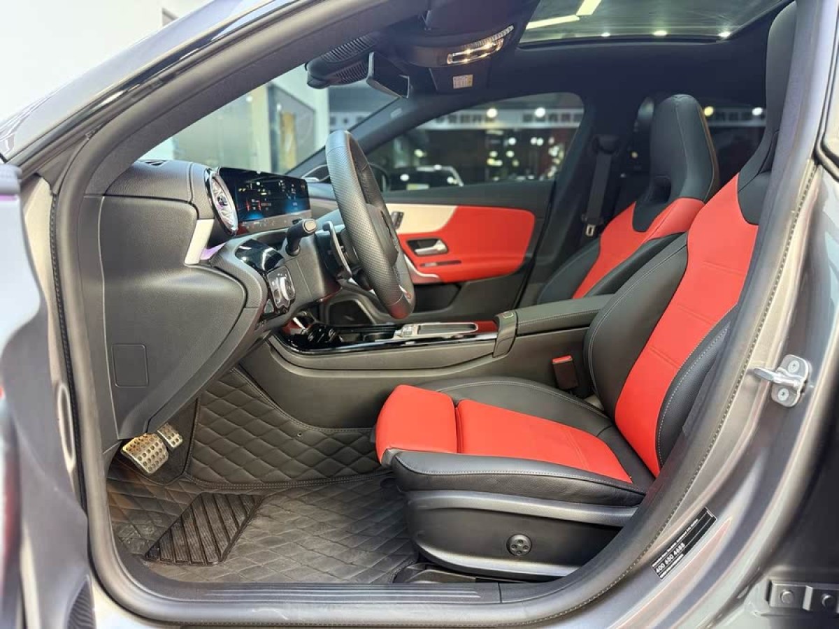 奔馳 奔馳CLA級AMG  2025款 AMG CLA 35 4MATIC圖片