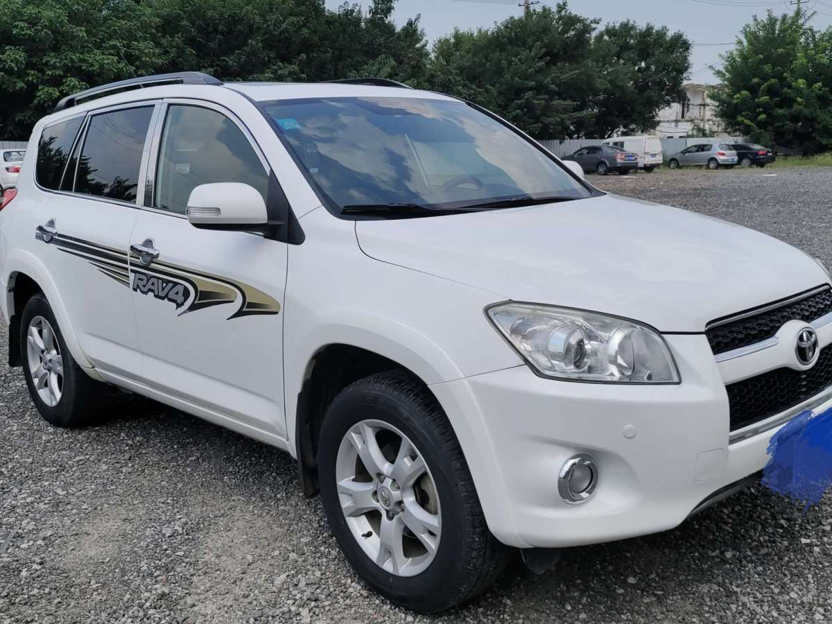 豐田 RAV4榮放  2011款 2.4L 自動四驅豪華版圖片