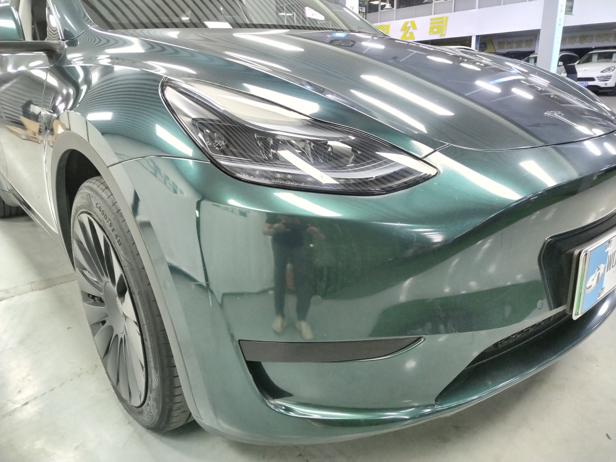 特斯拉 Model 3  2022款 后輪驅(qū)動版圖片