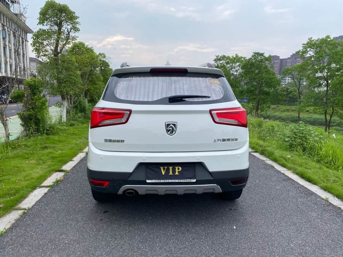 寶駿 560  2015款 1.8L 手動豪華型圖片