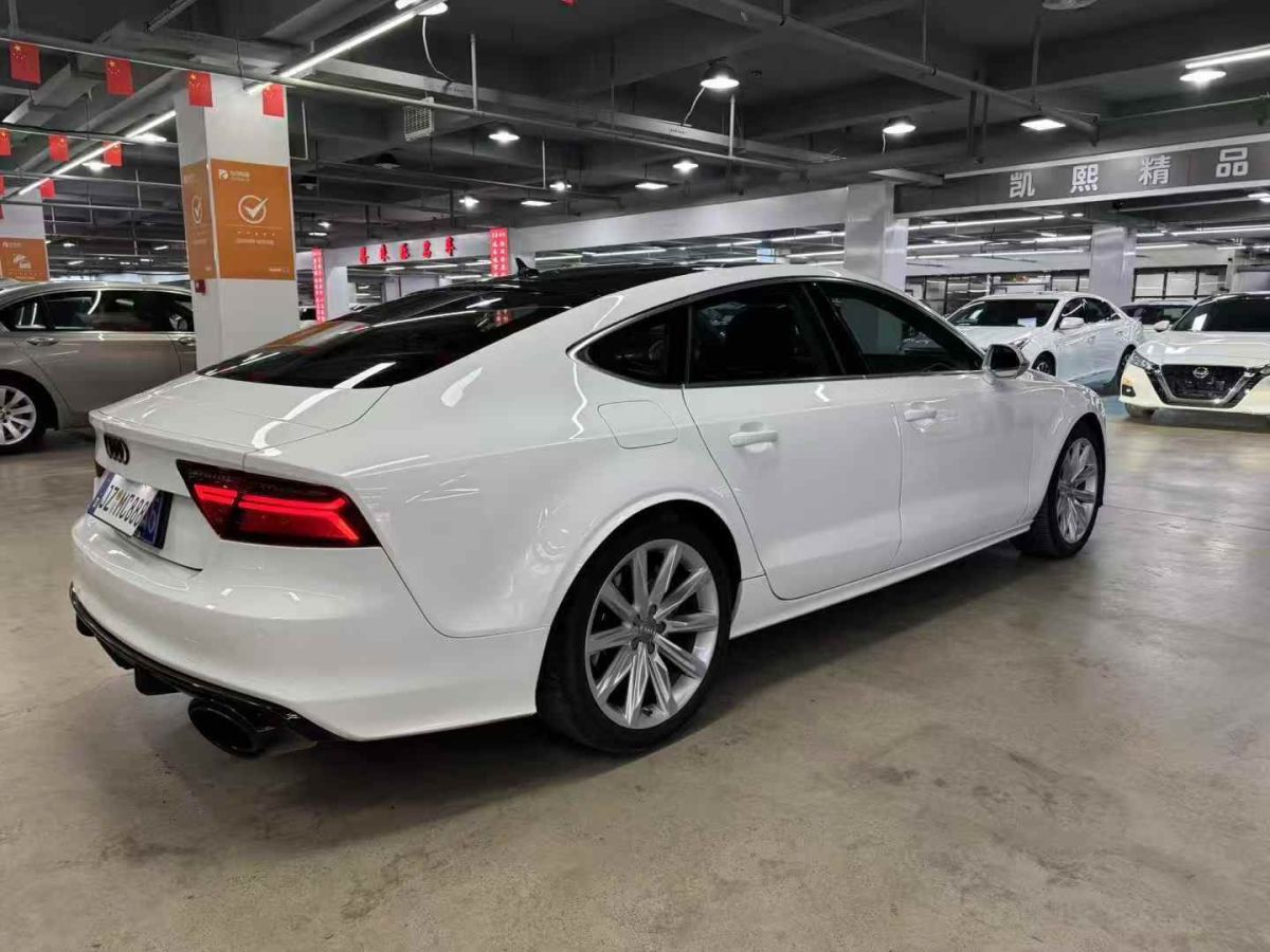 奧迪 奧迪Q7  2015款 Q7 3.0 TDI Premium 美規(guī)版圖片