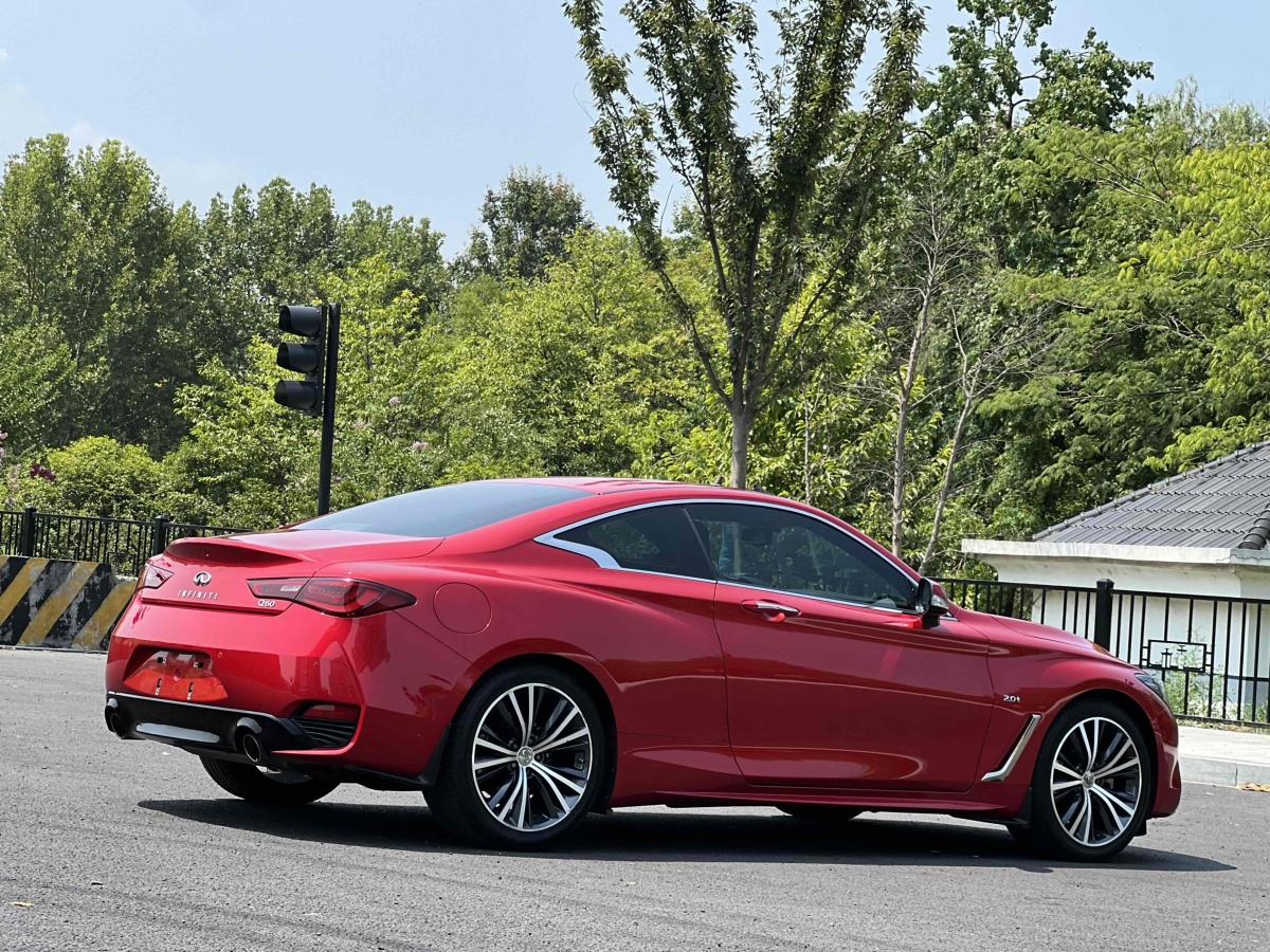 2018年8月英菲尼迪 Q60  2019款 2.0T 豪華版