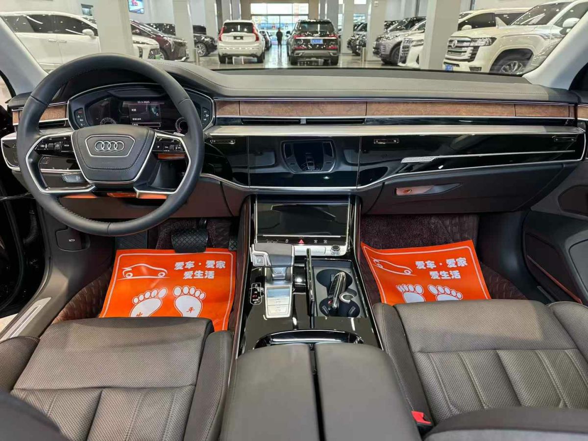 奧迪 奧迪S8  2020款 S8L 4.0TFSI quattro圖片