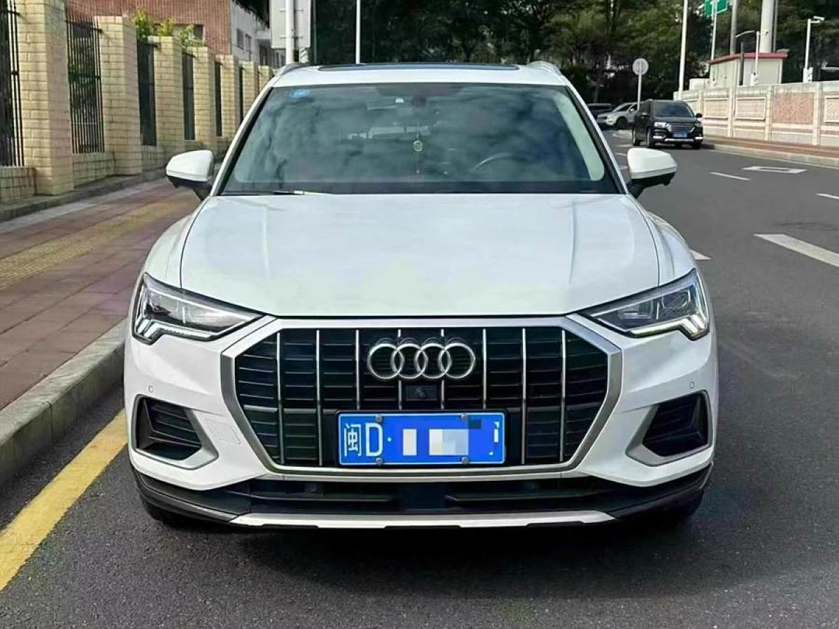 奧迪 奧迪Q3  2020款 35 TFSI 時(shí)尚致雅型圖片