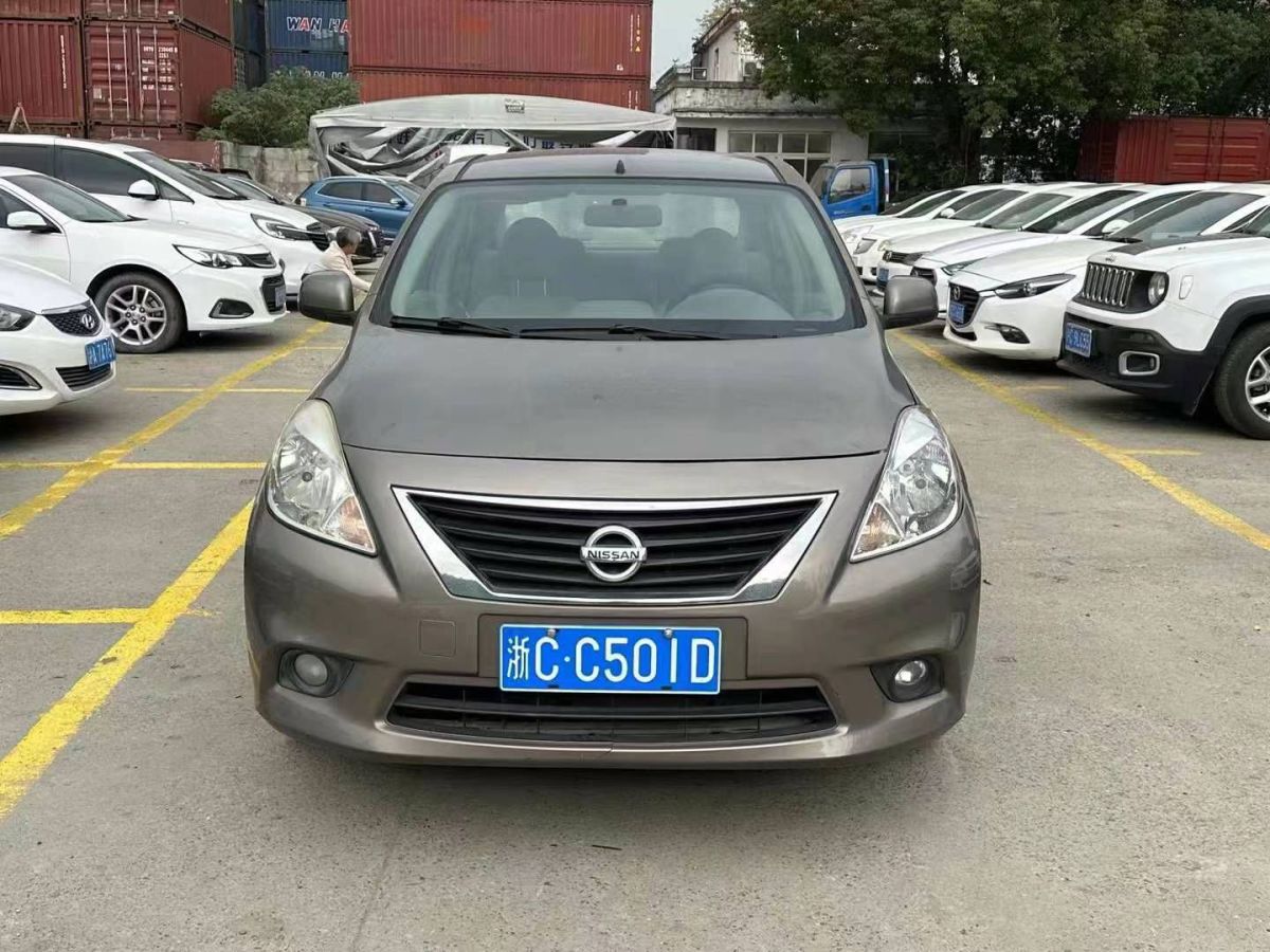 日產(chǎn) 騏達(dá)  2013款 1.6L CVT酷咖版圖片