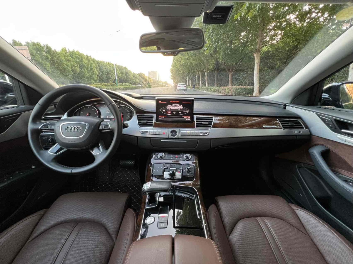 2015年11月奧迪 奧迪A8  2014款 A8L 50 TFSI quattro豪華型