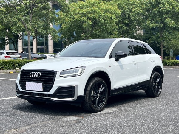 奥迪 奥迪Q2L  2021款 35 TFSI 进取动感型