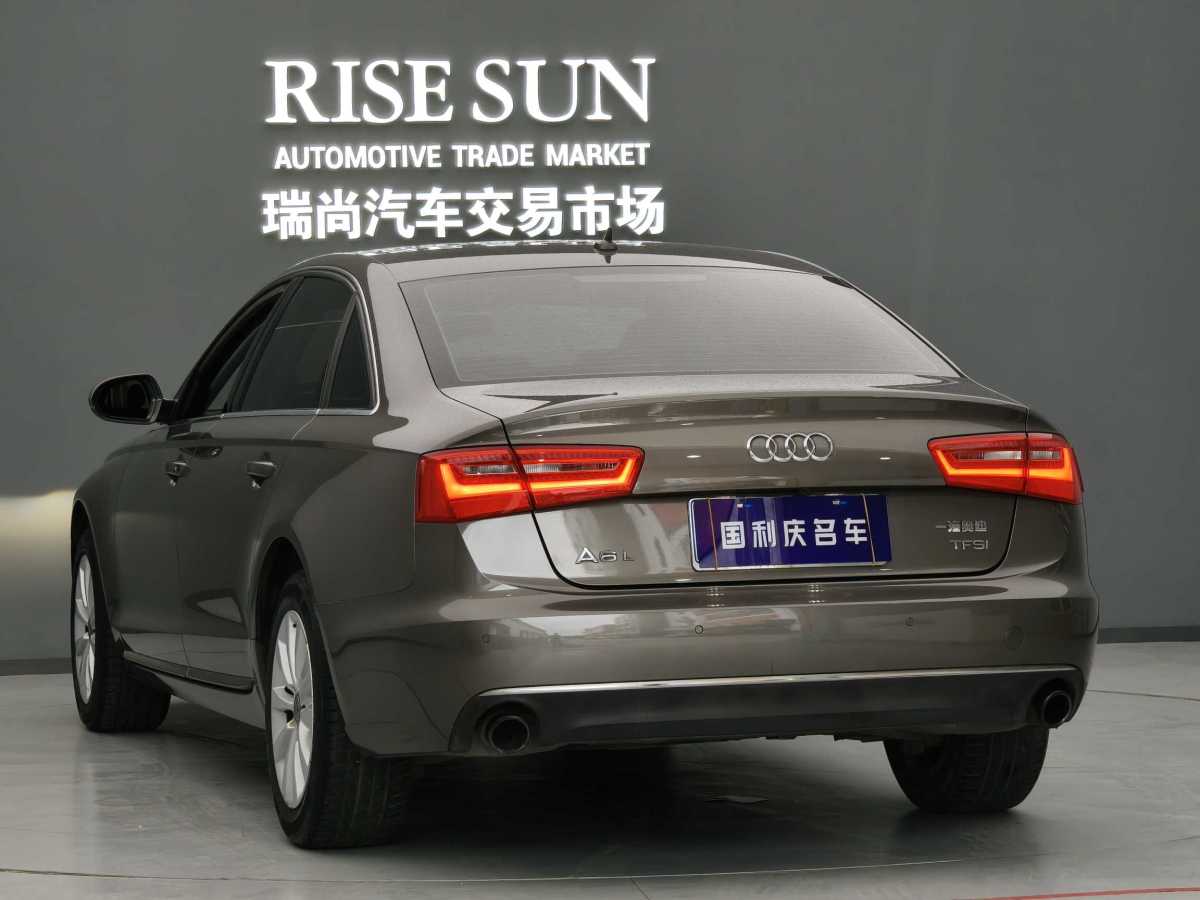 奧迪 奧迪A6L  2014款 TFSI 標(biāo)準(zhǔn)型圖片