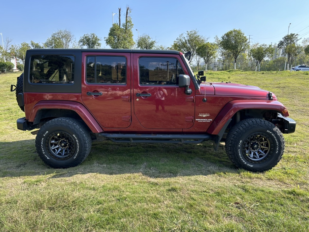 Jeep 牧馬人  2013款 3.6L Sahara 四門版圖片