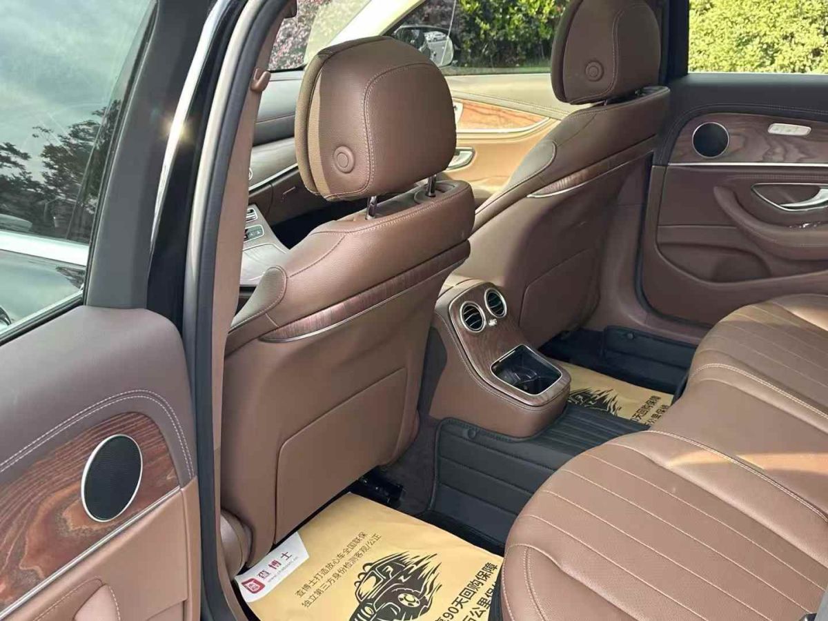 奔馳 奔馳E級  2023款 E 300 L 豪華型圖片