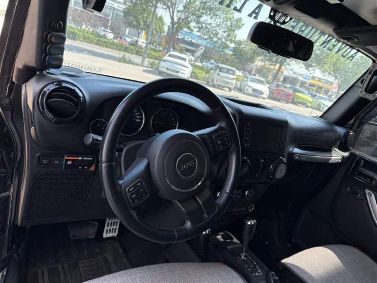 Jeep 牧馬人  2017款 3.6L Rubicon 四門舒享版圖片