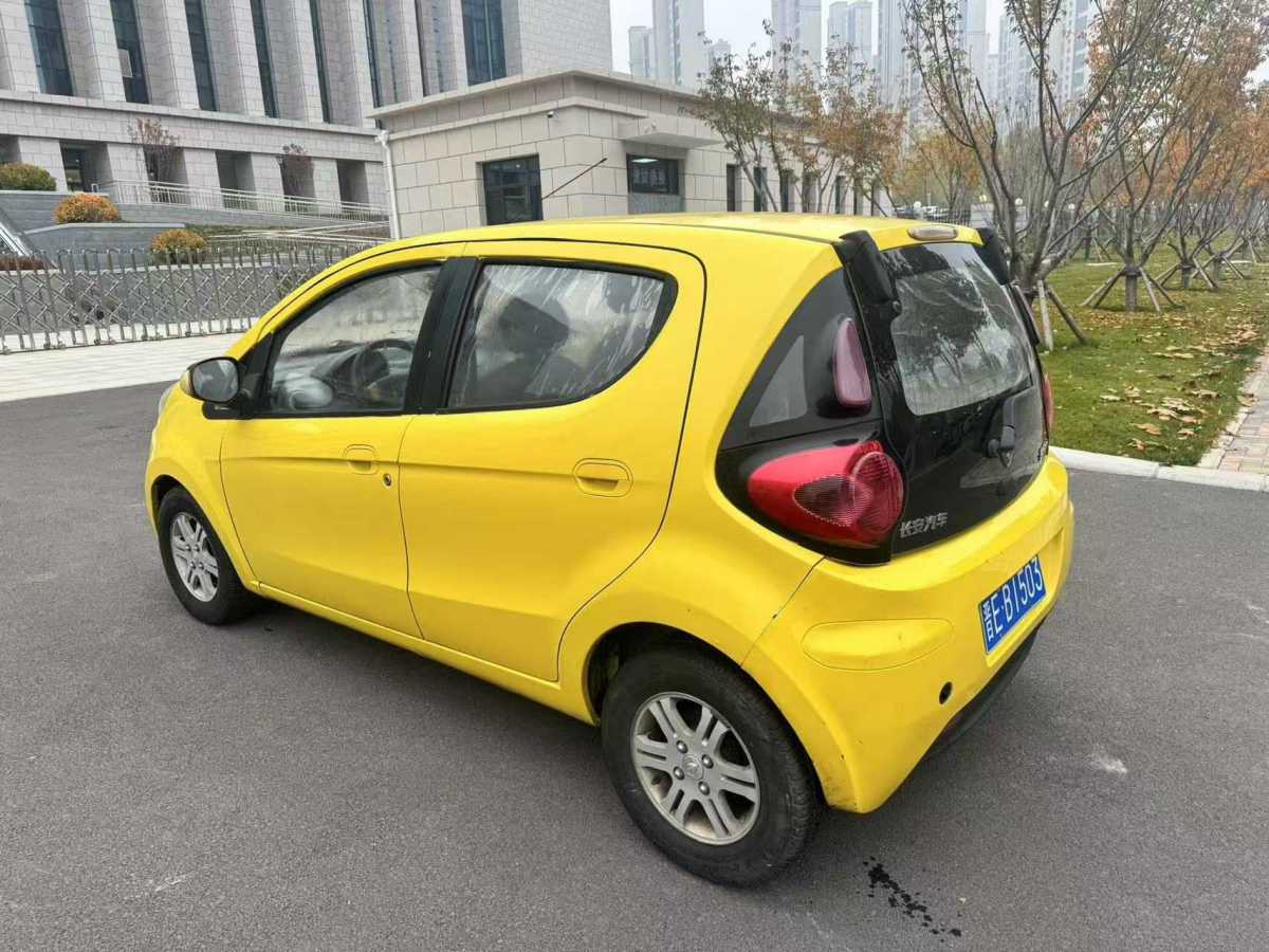 長(zhǎng)安 奔奔  2011款 MINI 1.0L 手動(dòng)舒適型圖片