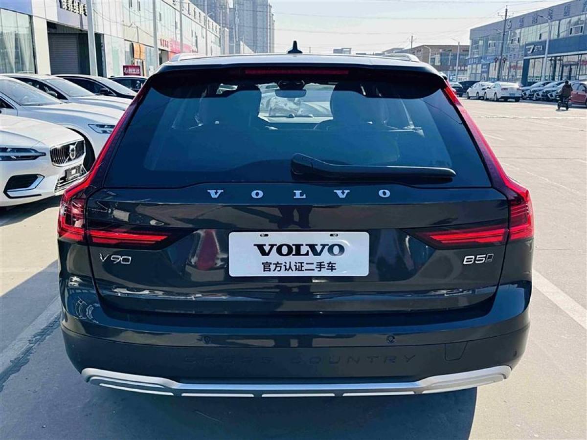 沃爾沃 V90  2024款 Cross Country B5 AWD 智尊版圖片