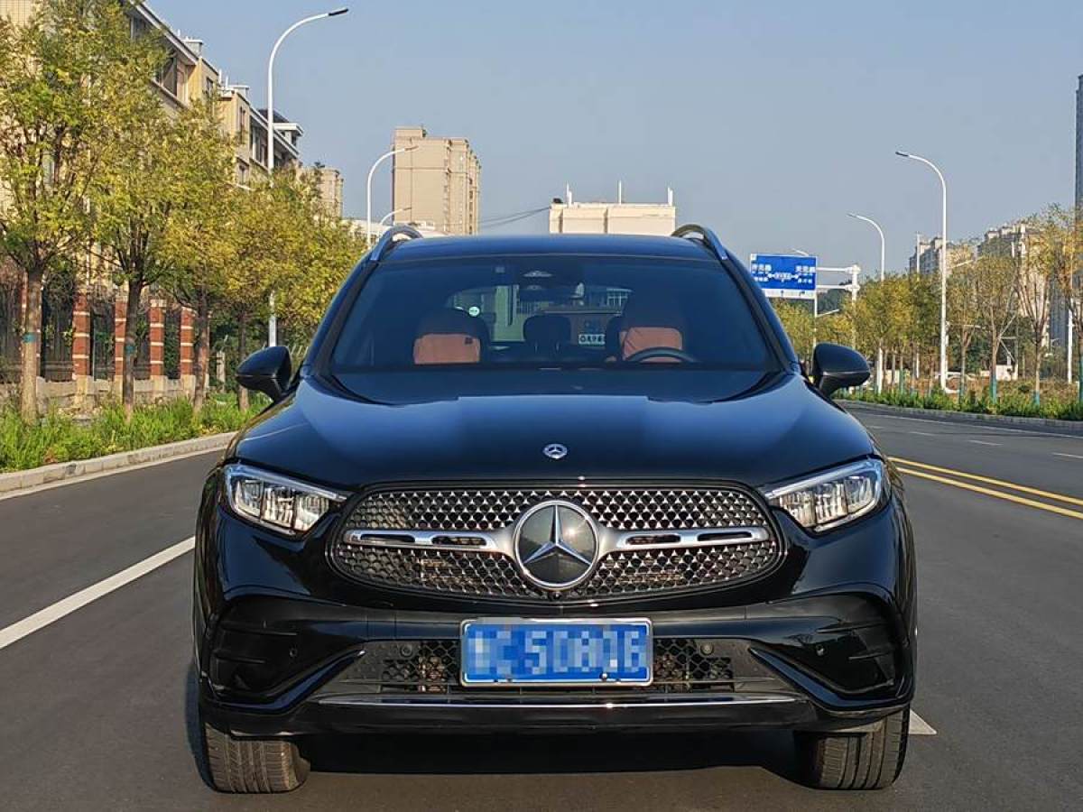 奔馳 奔馳GLC  2023款 改款 GLC 260 L 4MATIC 豪華型 5座圖片